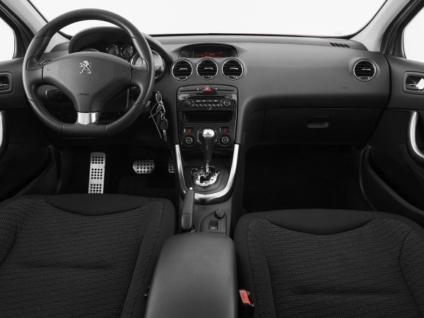 Peugeot 308, I Рестайлинг фото №9