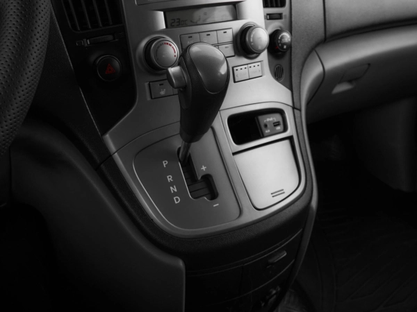Hyundai Grand Starex, I фото №15