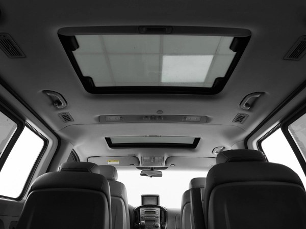 Hyundai Grand Starex, I фото №17