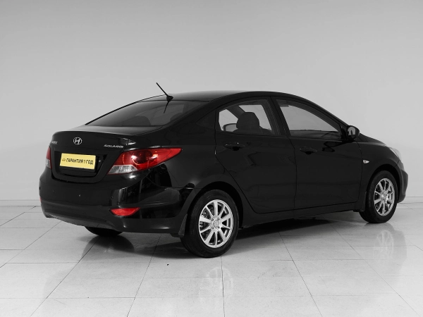 Hyundai Solaris, I фото №6