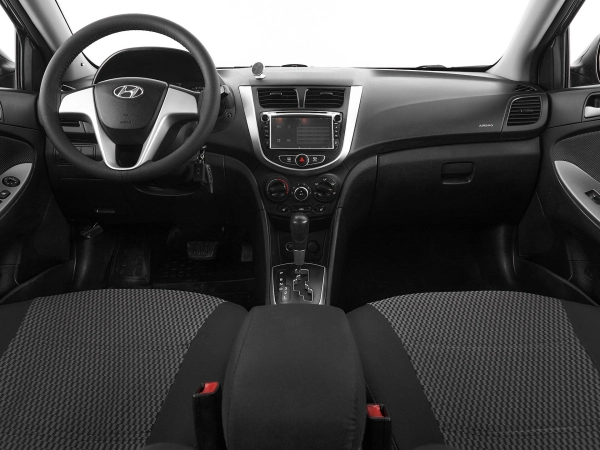 Hyundai Solaris, I фото №8