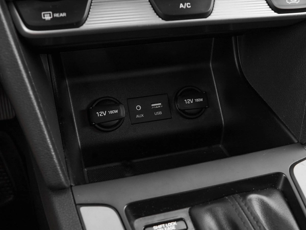 Hyundai Elantra, VI (AD) Рестайлинг фото №15