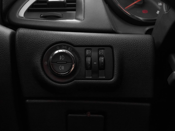 Opel Astra, J Рестайлинг фото №13