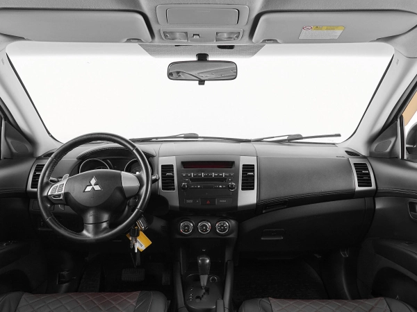 Mitsubishi Outlander, II Рестайлинг фото №6