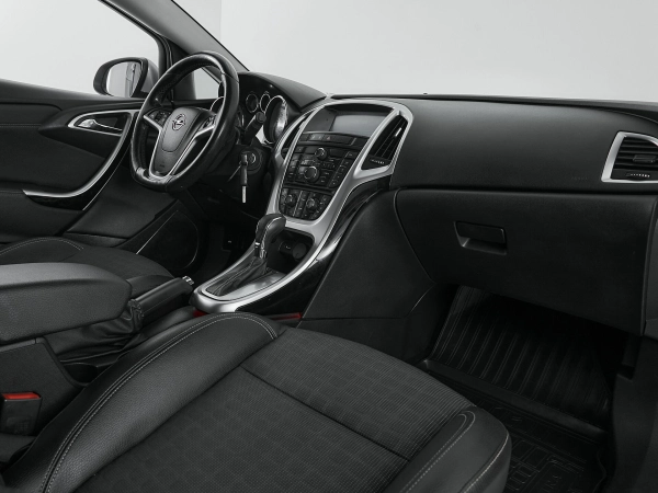 Opel Astra, J Рестайлинг фото №8