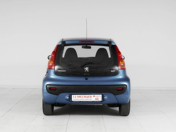 Peugeot 107, I Рестайлинг фото №5