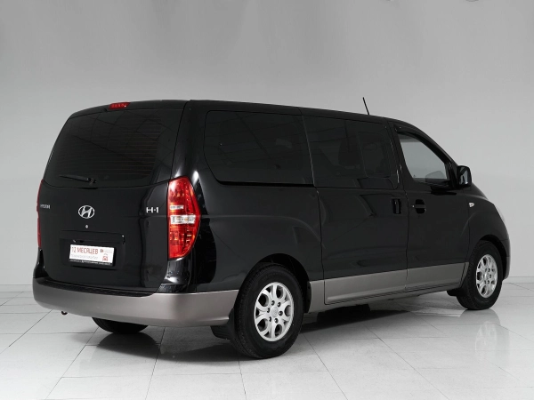 Hyundai H-1, II фото №6