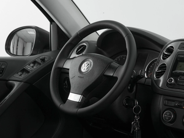 Volkswagen Tiguan, I фото №10
