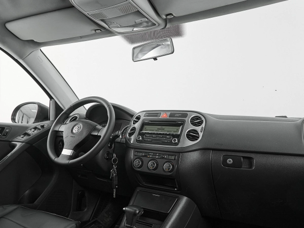 Volkswagen Tiguan, I фото №9
