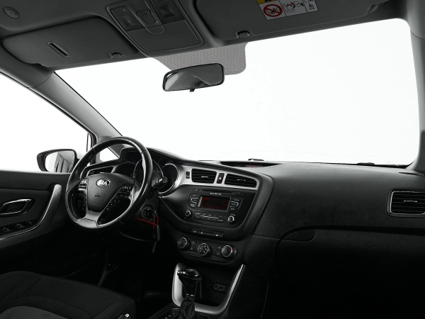 Kia Ceed, II фото №9