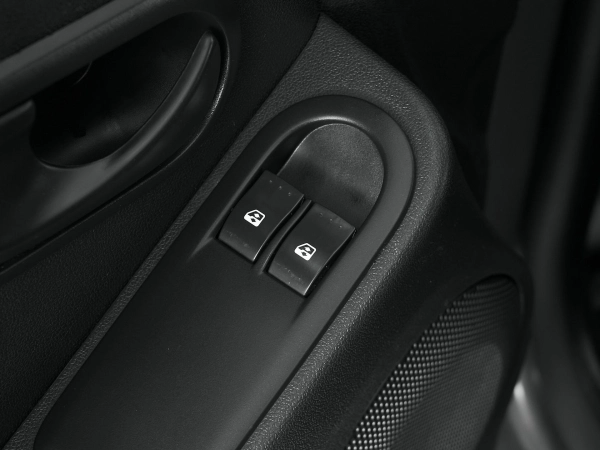 Renault Duster, I фото №11