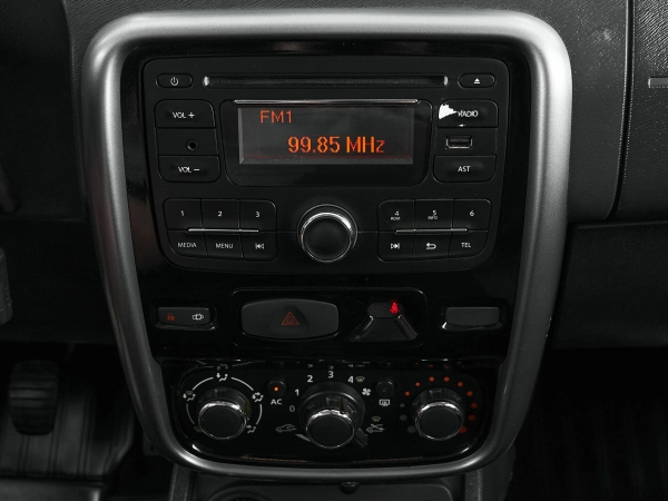 Renault Duster, I фото №14