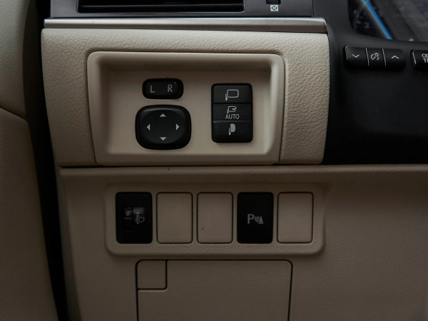 Lexus ES, VI фото №15