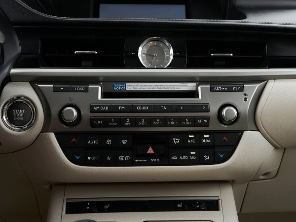 Lexus ES, VI фото №18
