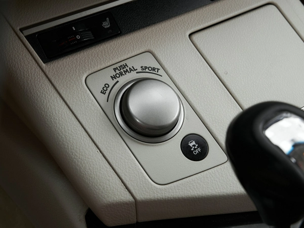 Lexus ES, VI фото №22