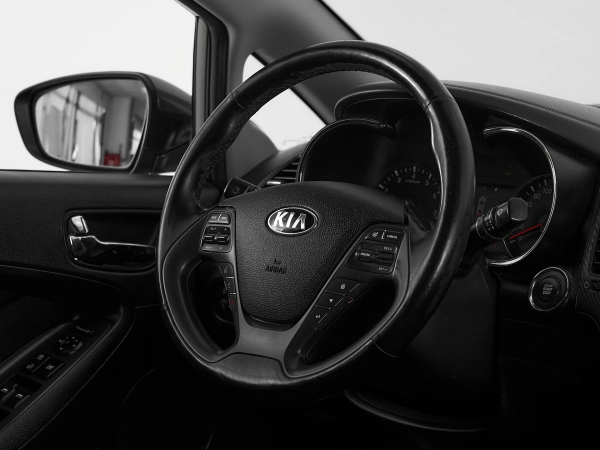 Kia Cerato, III фото №10