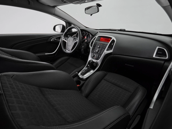 Opel Astra, J Рестайлинг фото №8