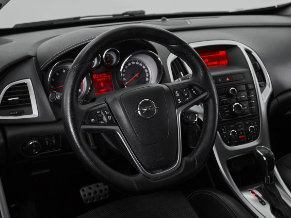 Opel Astra, J Рестайлинг фото №9