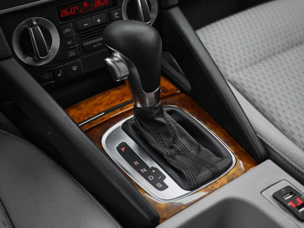 Audi A3, II (8P) Рестайлинг 2 фото №14