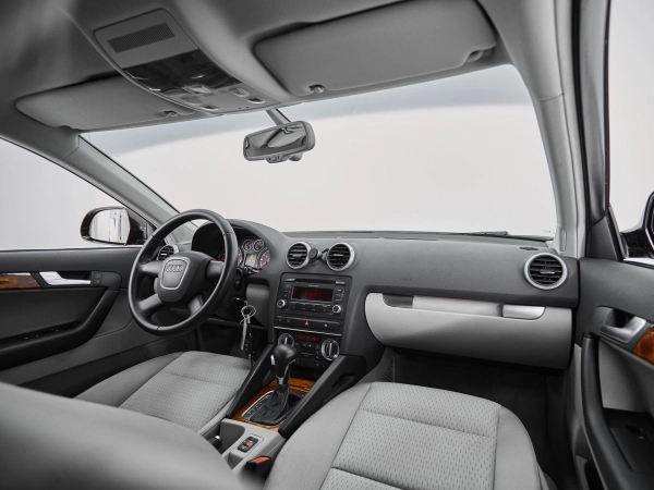Audi A3, II (8P) Рестайлинг 2 фото №9