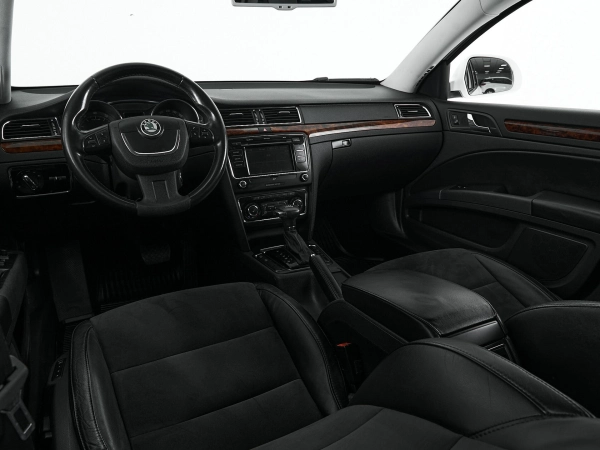 Skoda Superb, II фото №6