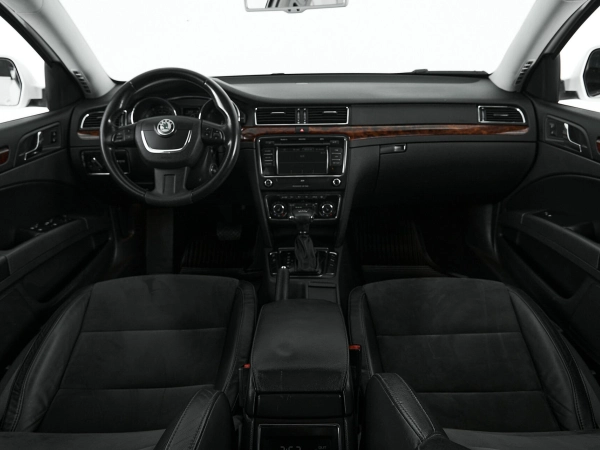 Skoda Superb, II фото №7