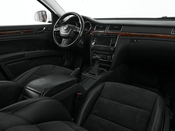 Skoda Superb, II фото №8