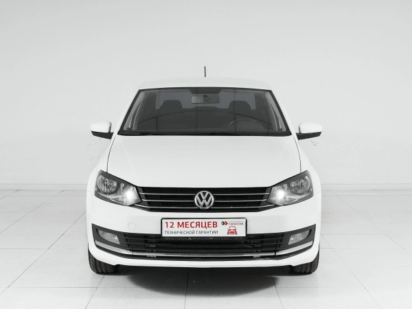 Volkswagen Polo, V Рестайлинг фото №2