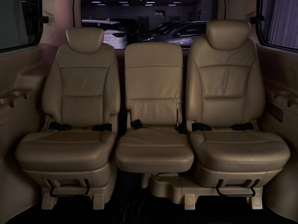 Hyundai Grand Starex, I фото №17