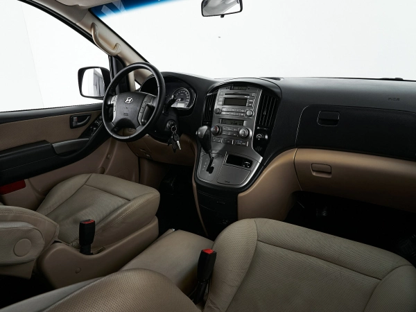 Hyundai Grand Starex, I фото №7