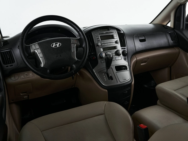 Hyundai Grand Starex, I фото №8