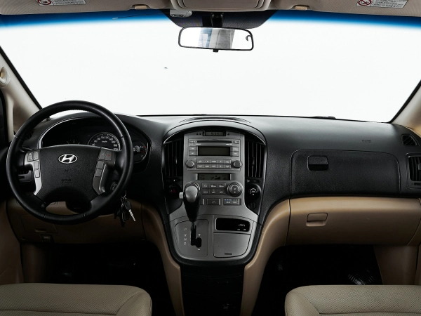 Hyundai Grand Starex, I фото №9