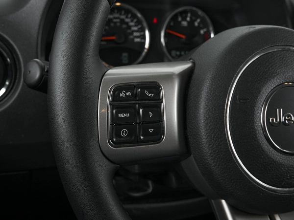 Jeep Compass, I Рестайлинг фото №11