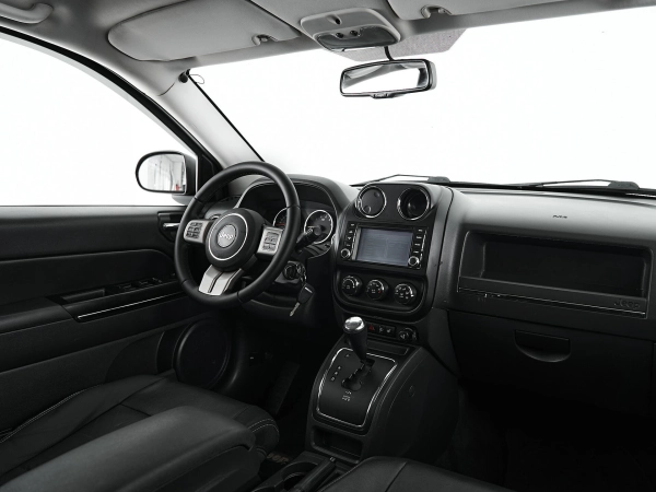 Jeep Compass, I Рестайлинг фото №8