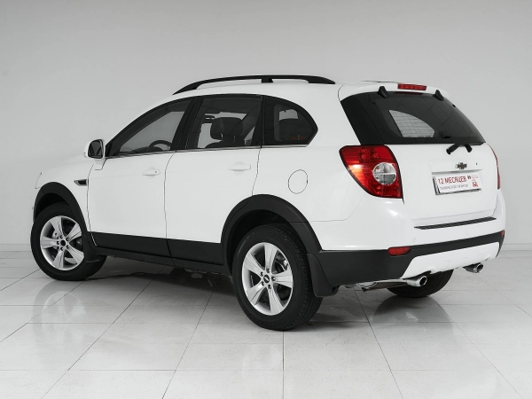 Chevrolet Captiva, I Рестайлинг фото №4