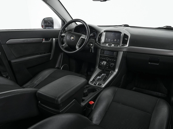 Chevrolet Captiva, I Рестайлинг фото №8