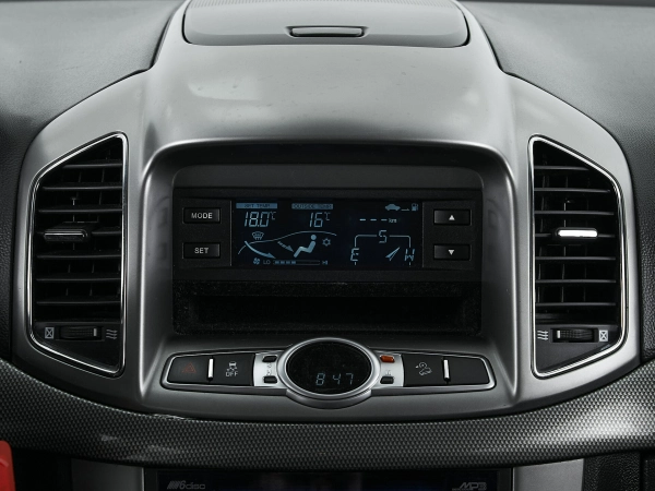 Chevrolet Captiva, I Рестайлинг фото №13