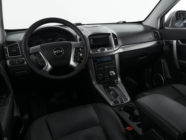 Chevrolet Captiva, I Рестайлинг фото №9