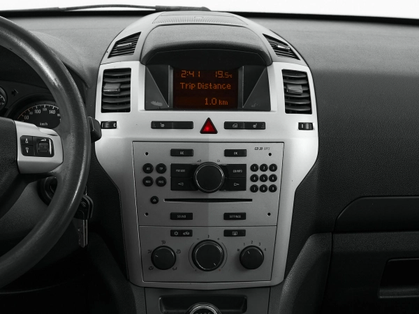 Opel Zafira, B Рестайлинг фото №12
