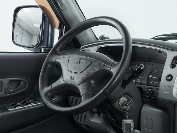 Mitsubishi Pajero Sport, I Рестайлинг фото №10