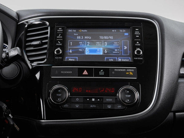 Mitsubishi Outlander, III Рестайлинг 3 фото №14