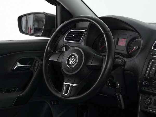 Volkswagen Polo, V фото №10