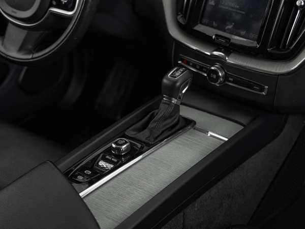 Volvo XC60, II фото №19