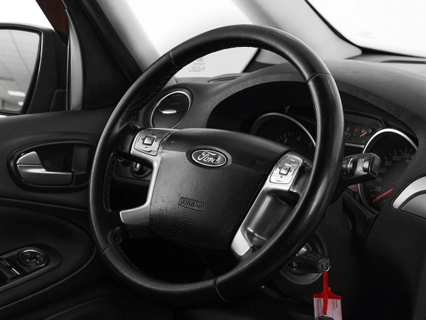 Ford Galaxy, II Рестайлинг фото №10