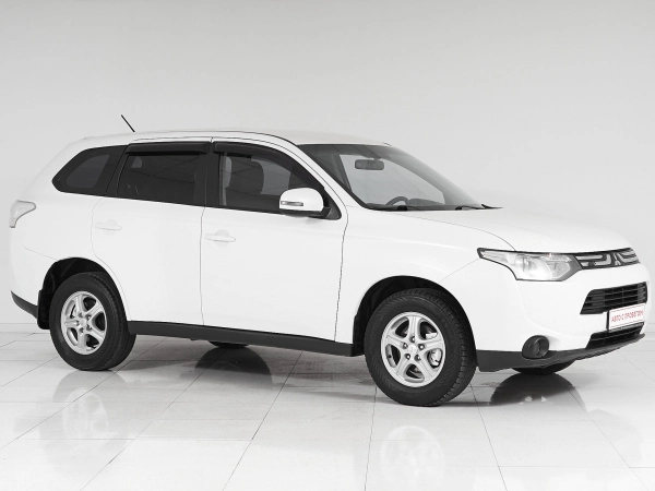 Mitsubishi Outlander, III фото №3