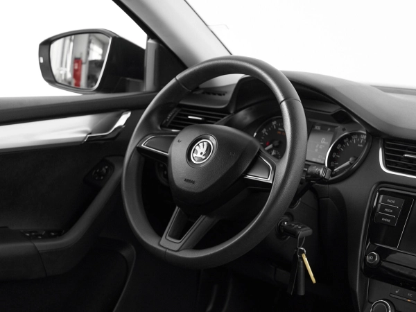 Skoda Octavia, III (A7) Рестайлинг фото №10