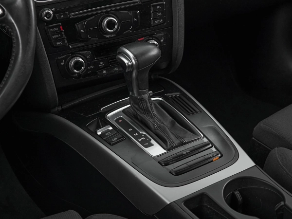 Audi A4, IV (B8) Рестайлинг фото №15