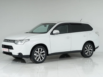Mitsubishi Outlander, III 2012 Invite фото