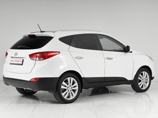 Hyundai ix35, I фото №6