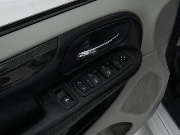 Dodge Caravan, V фото №13